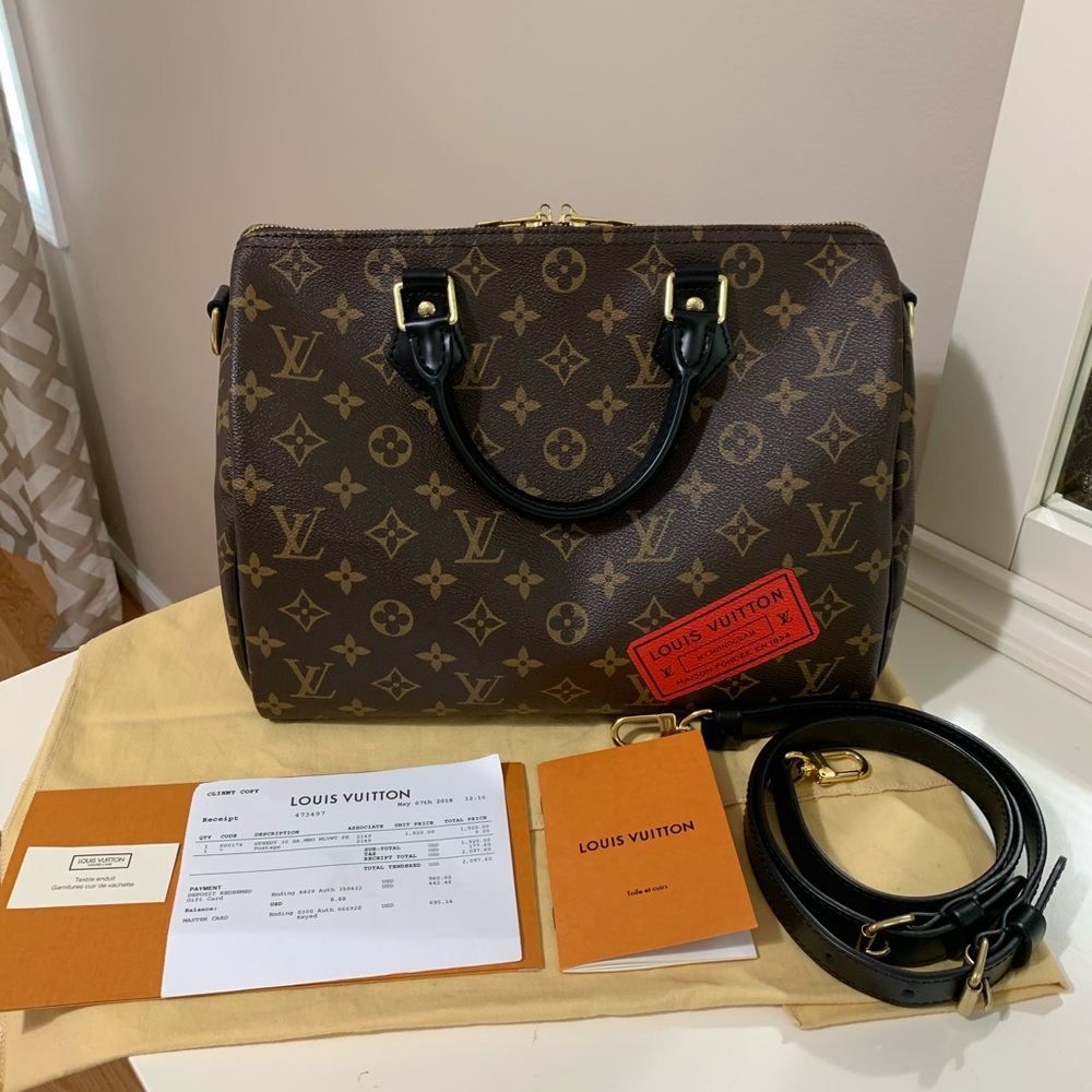 Authentic speedy world tour.